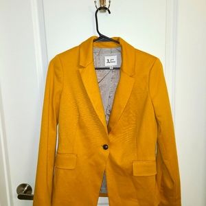 Jules and Leopold gold blazer
